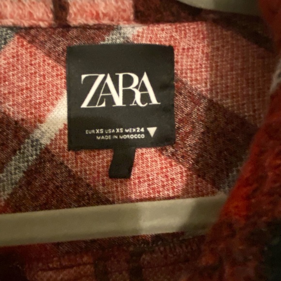 Zara Jacket - Picture 2 of 2